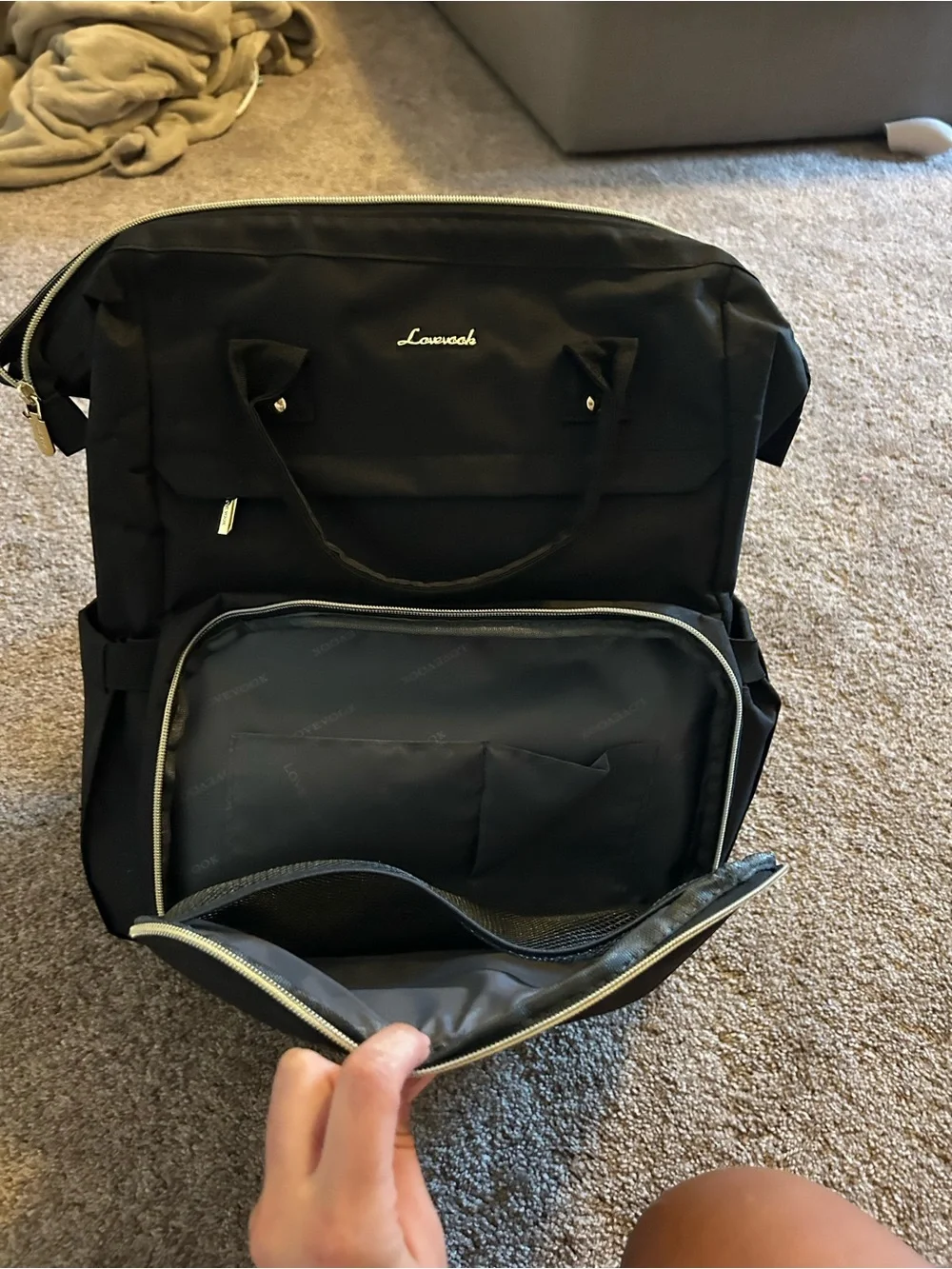 Lovevook Black Convertible Backpack/babybag